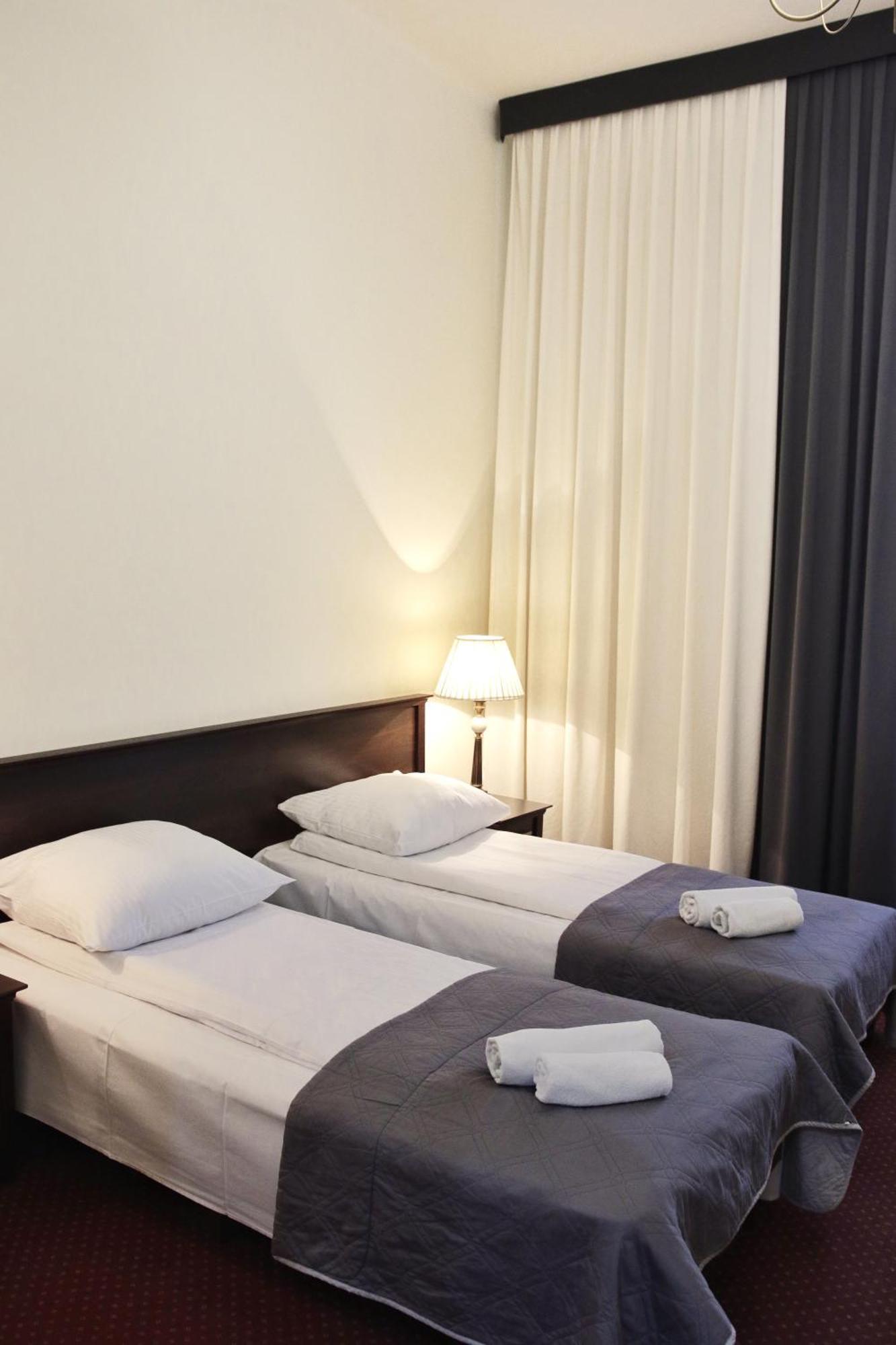 Bed and Breakfast Savoy Спала Екстер'єр фото