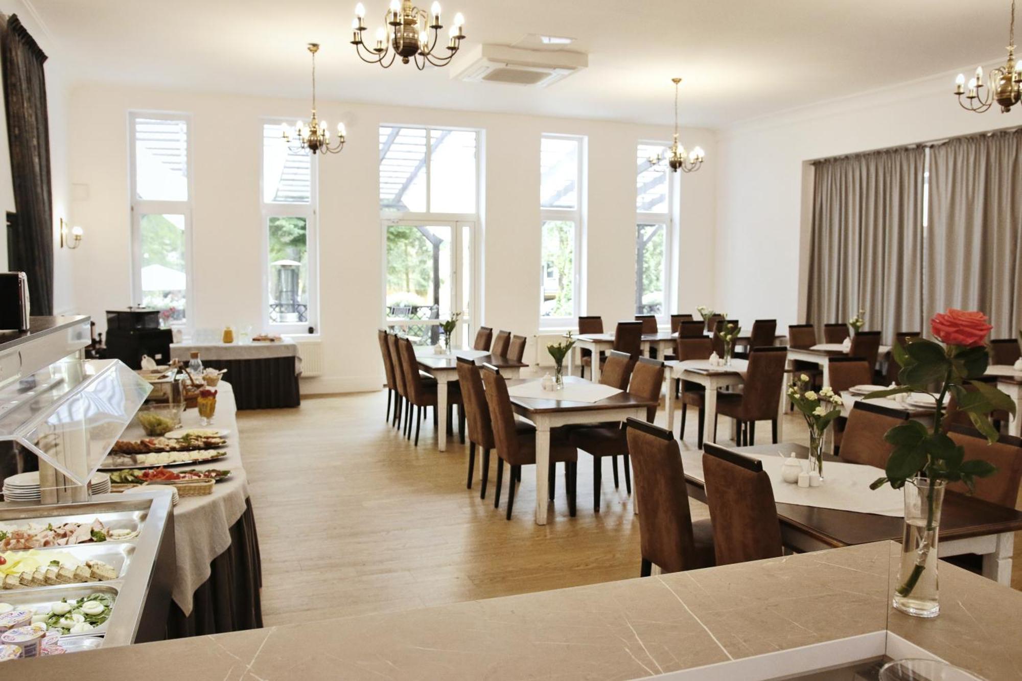 Bed and Breakfast Savoy Спала Екстер'єр фото