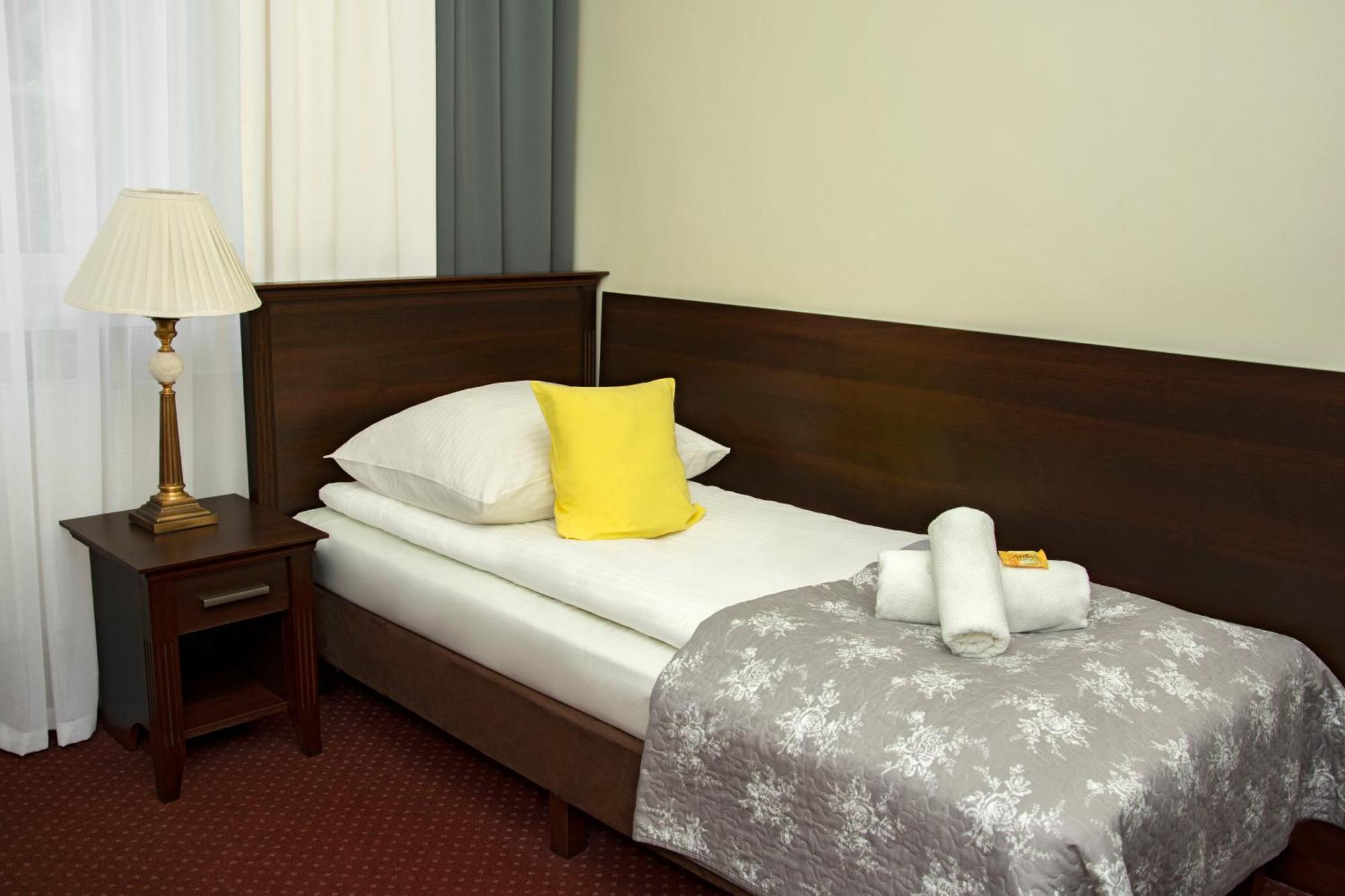 Bed and Breakfast Savoy Спала Екстер'єр фото